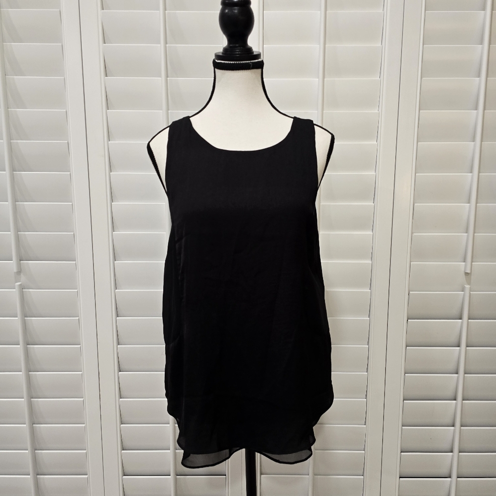 Forever 21 Contemporary Top Size Small Sleeveless Loose Fit